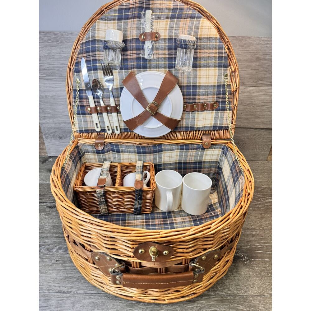 Vintage Wicker Picnic Basket Half Moon Shape Ceramic Plates Cutlery 18x14x8”